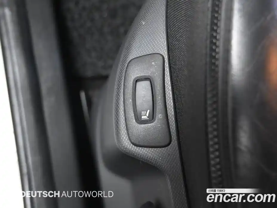 Renault QM3 2015 1.5 Автомат в Москве № 186343, фото 17