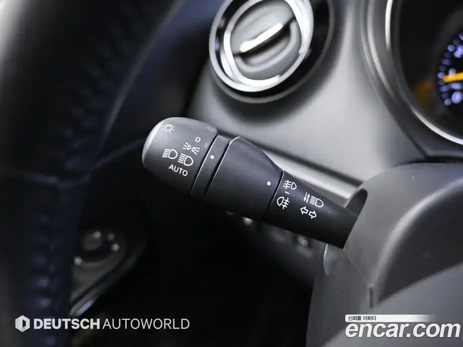 Renault QM3 2015 1.5 Автомат в Москве № 186343, фото 18