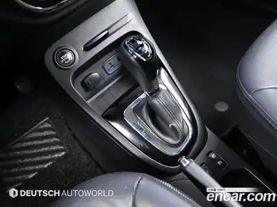 Renault QM3 2015 1.5 Автомат в Москве № 186343, миниатюра 9