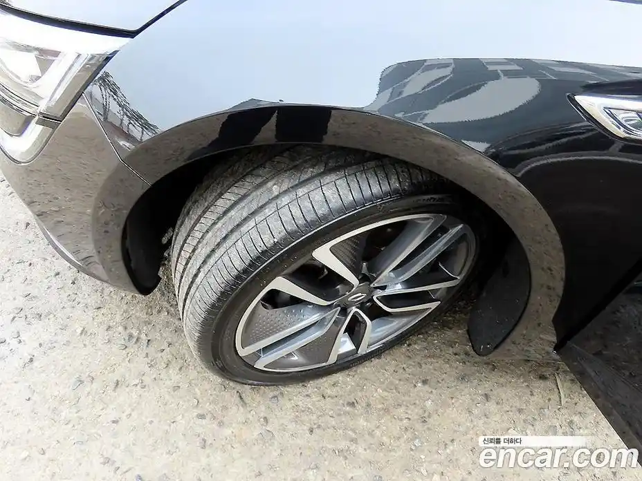 Renault SM6 2016 1.6 Автомат в Москве № 186436, фото 20