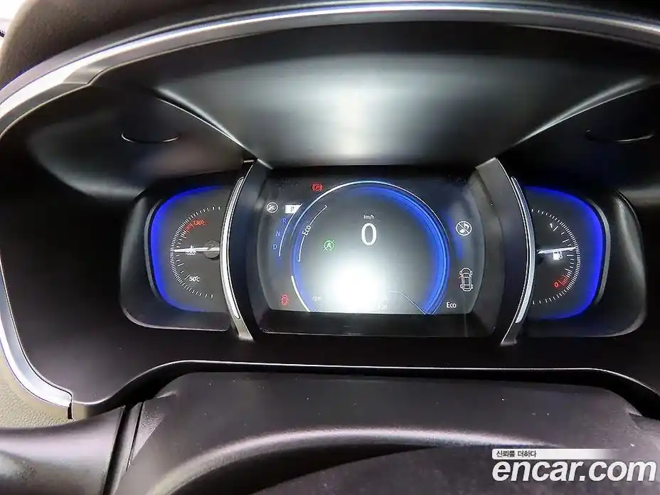 Renault SM6 2016 1.6 Автомат в Москве № 186436, фото 9