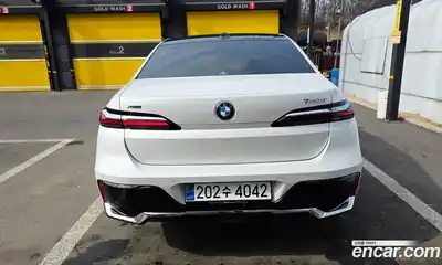 BMW 7-Series, 2024