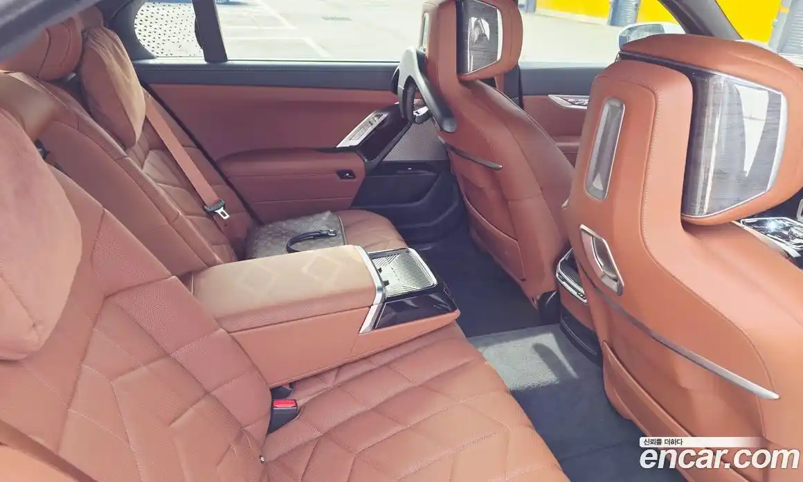 BMW 7-Series 2024 3.0 Автомат в Москве № 187577, фото 6