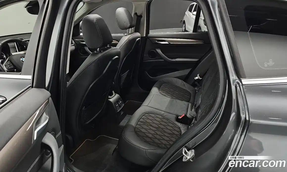 BMW X1 2021 2.0 Автомат в Москве № 188943, фото 13