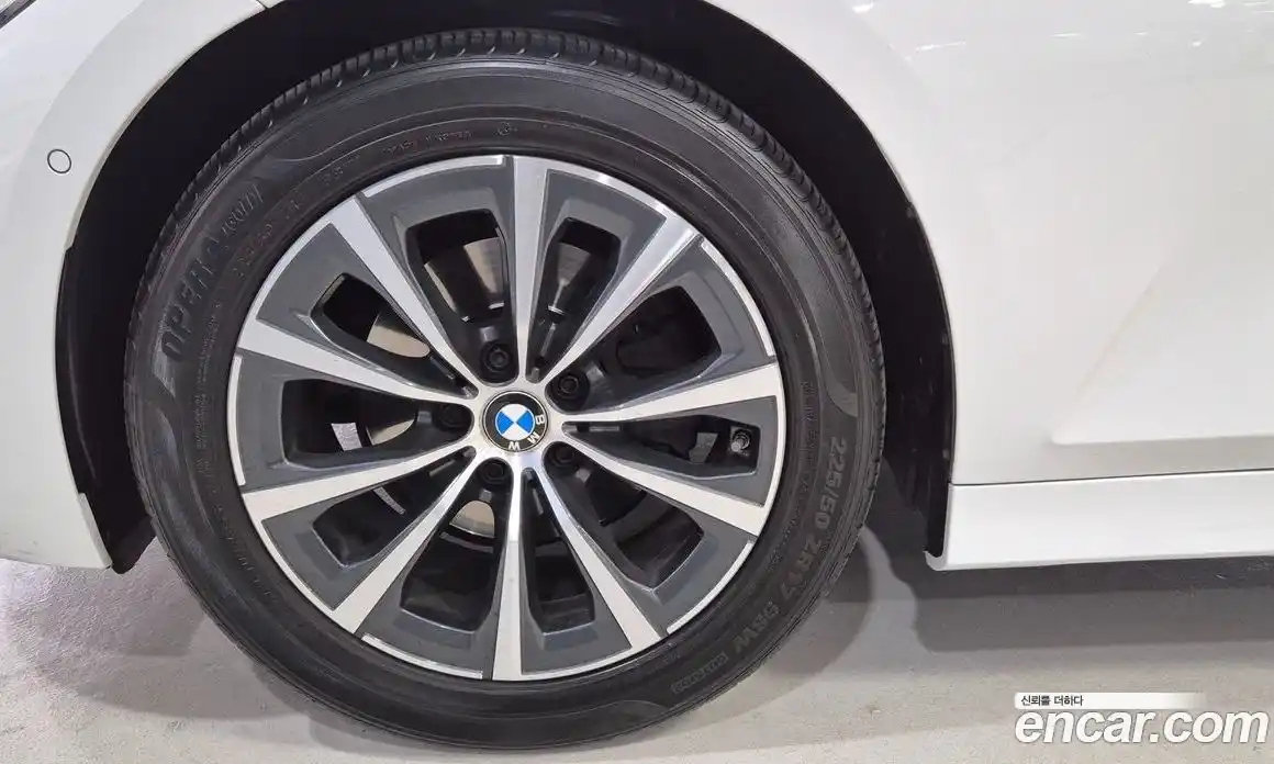 BMW 3-Series 2021 2.0 Автомат в Москве № 191667, фото 5