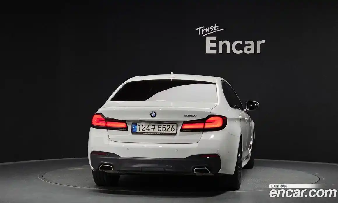 BMW 5-Series 2022 2.0 Автомат в Москве № 192066, фото 4