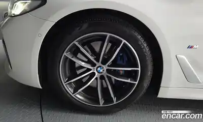 BMW 5-Series 2022 2.0 Автомат в Москве № 192066, миниатюра 5
