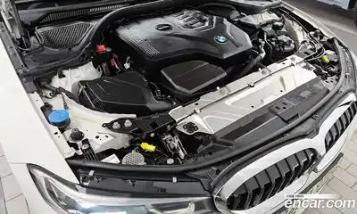 BMW 3-Series 2021 2.0 Автомат в Москве № 193154, миниатюра 9