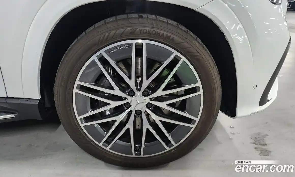 Mercedes-Benz GLE-Class 2025 3.0 Автомат в Москве № 193656, фото 5