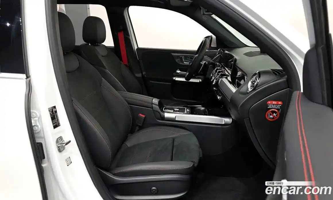 Mercedes-Benz GLB-Class 2025 2.0 Автомат в Москве № 193672, фото 20