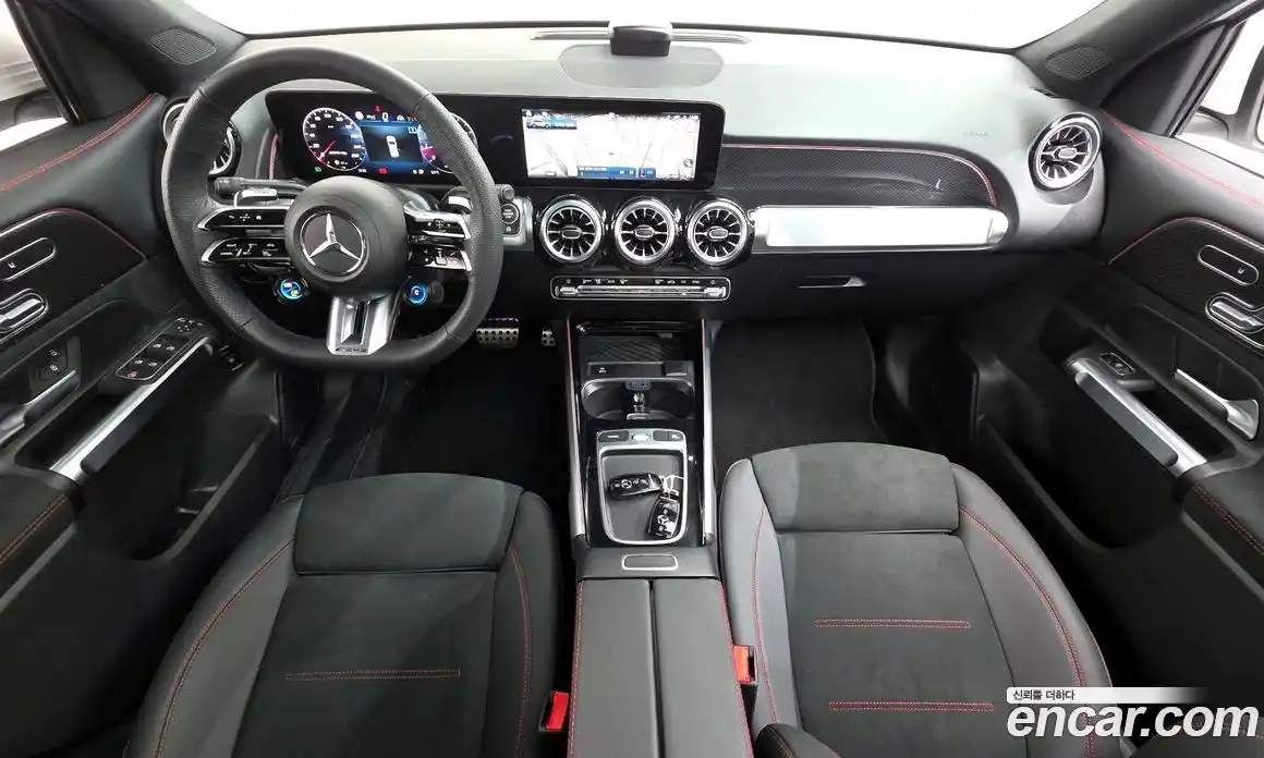 Mercedes-Benz GLB-Class 2025 2.0 Автомат в Москве № 193672, фото 3