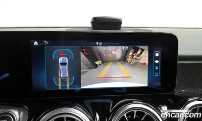 Mercedes-Benz GLB-Class 2025 2.0 Автомат в Москве № 193672, миниатюра 9