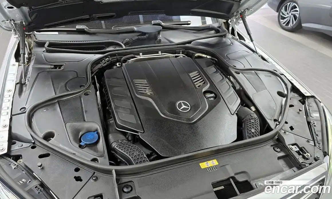 Mercedes-Benz S-Class 2018 4.0 Автомат в Москве № 194769, фото 17