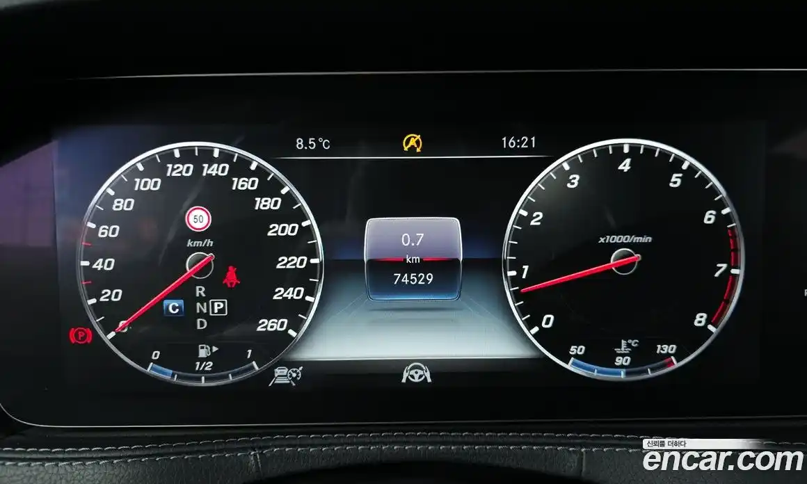 Mercedes-Benz S-Class 2018 4.0 Автомат в Москве № 194769, фото 4