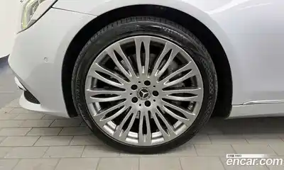 Mercedes-Benz S-Class 2018 4.0 Автомат в Москве № 194769, миниатюра 8