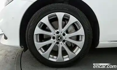 Mercedes-Benz E-Class 2018 2.0 Автомат в Москве № 195503, миниатюра 5