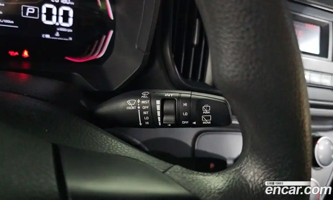 Kia Ray 2023 1.0 Автомат в Москве № 19694, фото 13