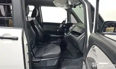 Kia Ray 2023 1.0 Автомат в Москве № 19694, миниатюра 3