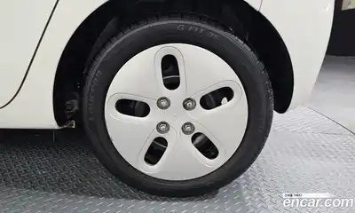 Kia Ray 2023 1.0 Автомат в Москве № 19694, миниатюра 10