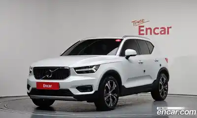 Volvo XC40, 2021