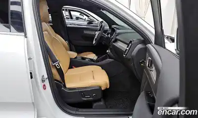 Volvo XC40 2021 2.0 Автомат в Москве № 196972, миниатюра 11