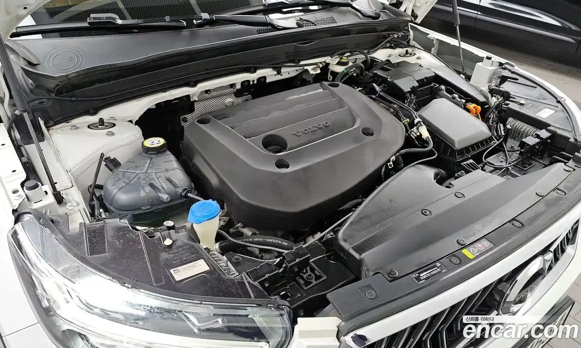 Volvo XC40 2021 2.0 Автомат в Москве № 196972, фото 6