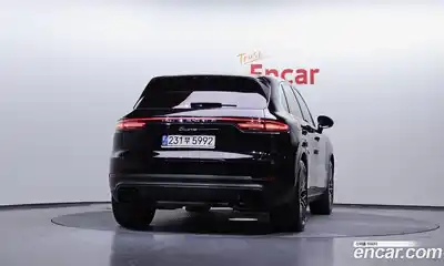 Porsche Cayenne 2022 3.0 Автомат в Москве № 197375, миниатюра 4