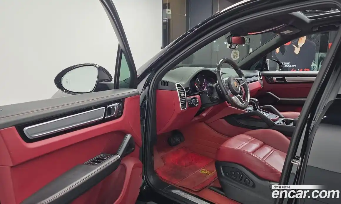 Porsche Cayenne 2023 3.0 Автомат в Москве № 197424, фото 19