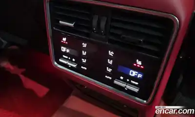 Porsche Cayenne 2023 3.0 Автомат в Москве № 197424, миниатюра 3