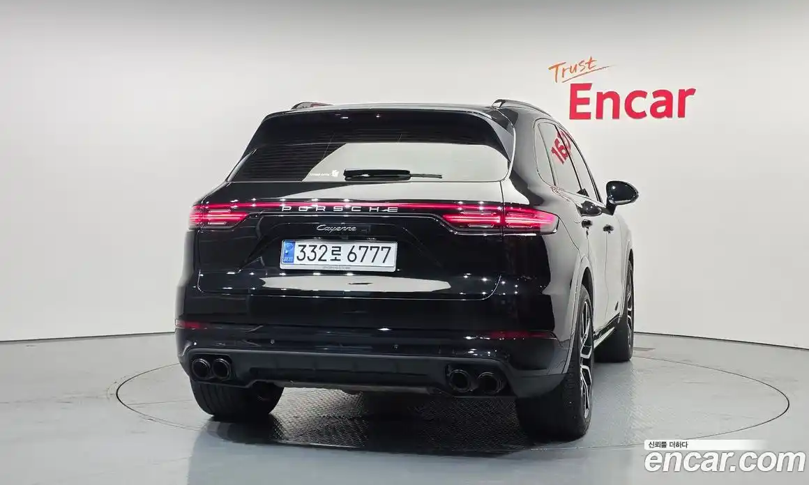 Porsche Cayenne 2023 3.0 Автомат в Москве № 197424, фото 4