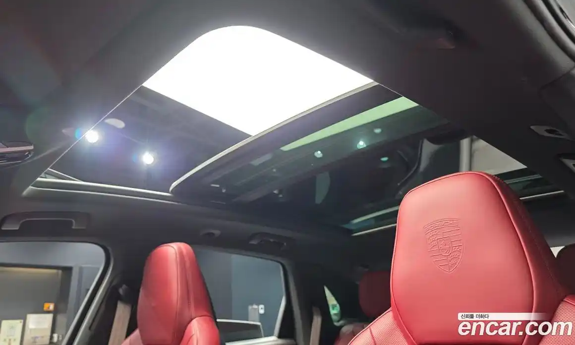 Porsche Cayenne 2023 3.0 Автомат в Москве № 197424, фото 7