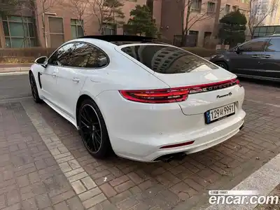 Porsche Panamera 2018 2.9 Автомат в Москве № 197534, миниатюра 2