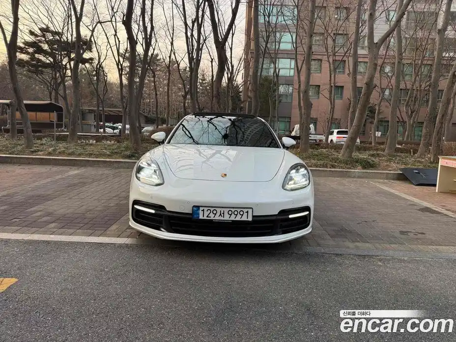 Porsche Panamera 2018 2.9 Автомат в Москве № 197534, фото 3