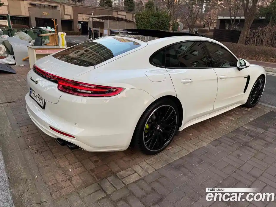 Porsche Panamera 2018 2.9 Автомат в Москве № 197534, фото 4
