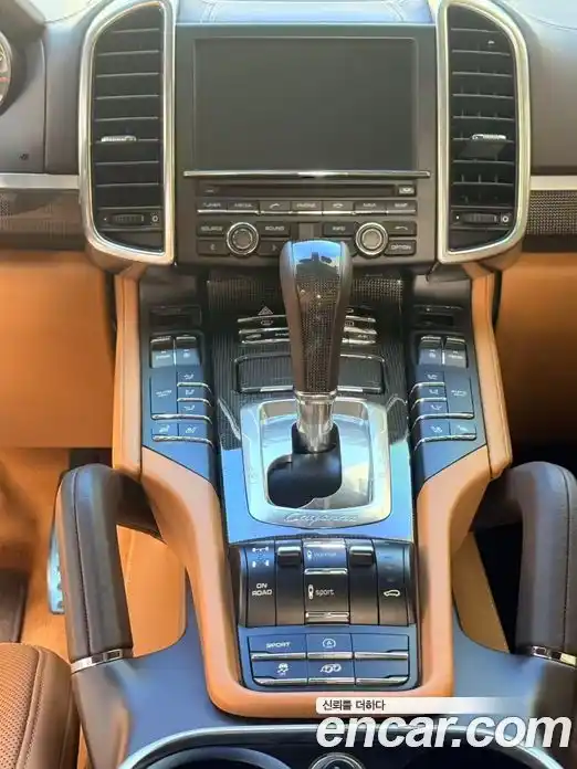 Porsche Cayenne 2014 4.8 Автомат в Москве № 197594, фото 20