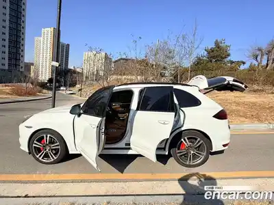 Porsche Cayenne 2014 4.8 Автомат в Москве № 197594, миниатюра 6