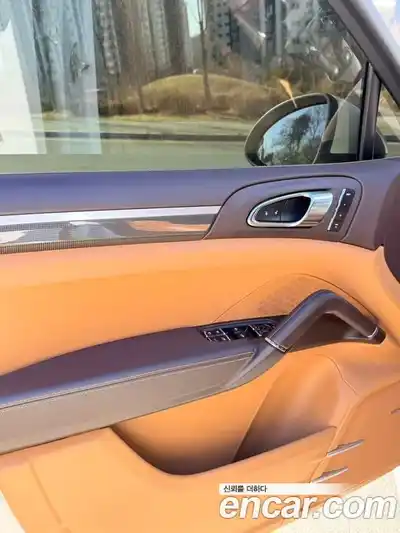 Porsche Cayenne 2014 4.8 Автомат в Москве № 197594, миниатюра 10