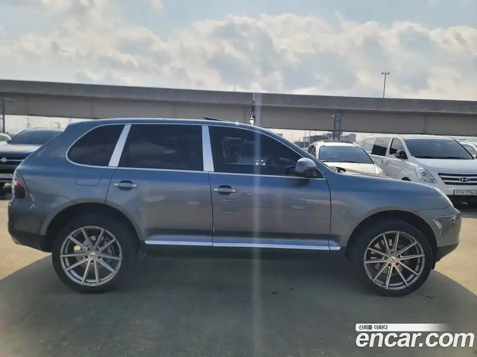 Porsche Cayenne 2004 4.8 Автомат в Москве № 197732, фото 14