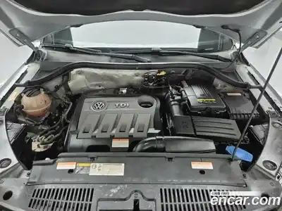 Volkswagen Tiguan 2015 2.0 Автомат в Москве № 199334, миниатюра 6