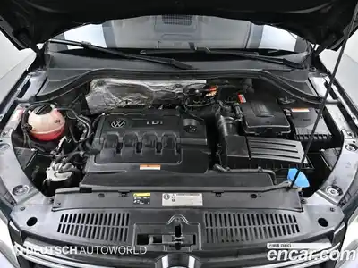 Volkswagen Tiguan 2016 2.0 Автомат в Москве № 199362, миниатюра 6