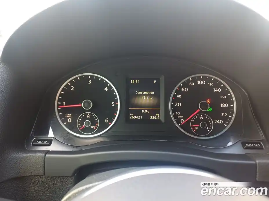 Volkswagen Tiguan 2016 2.0 Автомат в Москве № 199362, фото 8