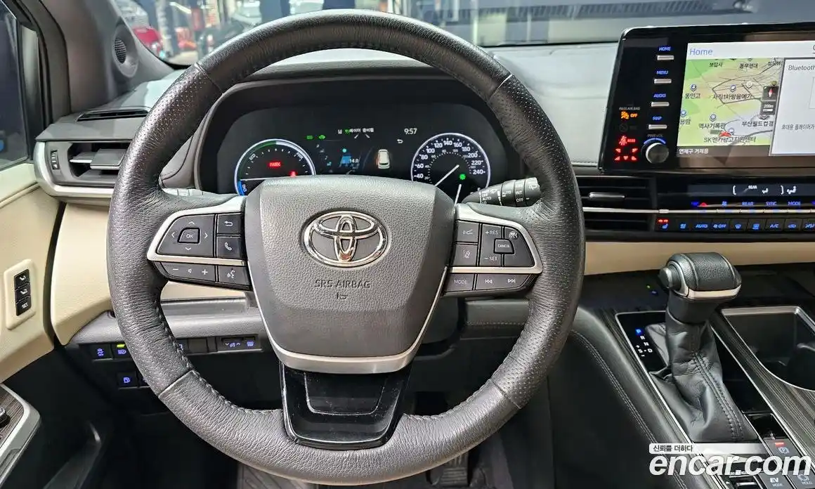 Toyota Sienna 2021 2.5 Автомат в Москве № 199618, фото 19