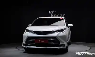 Toyota Sienna 2021 2.5 Автомат в Москве № 199618, миниатюра 5