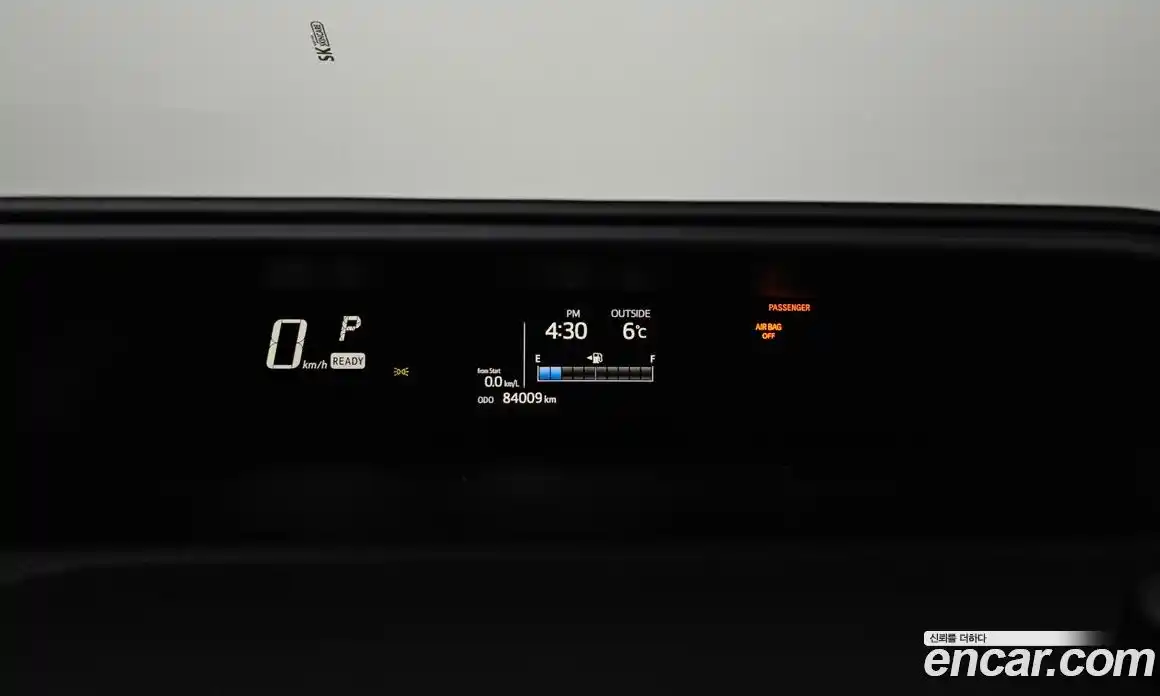 Toyota Prius 2020 1.5 Автомат в Москве № 199636, фото 8