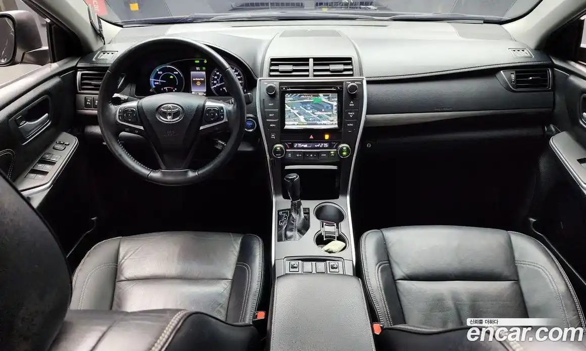 Toyota Camry 2016 2.5 Автомат в Москве № 199662, фото 20