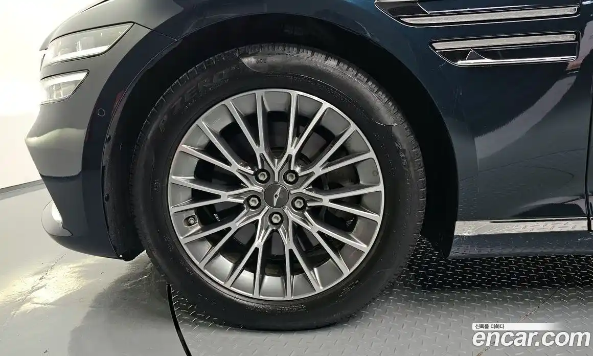 Genesis G80 2022 2.5 Автомат в Москве № 205730, фото 10