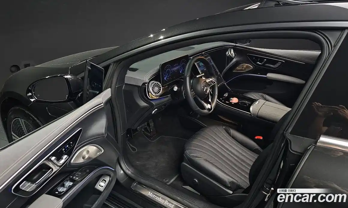 Mercedes-Benz EQS 2022 0.3 Автомат в Москве № 206427, фото 14