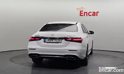Mercedes-Benz E-Class 2022 1.9 Автомат в Москве № 212064, миниатюра 2
