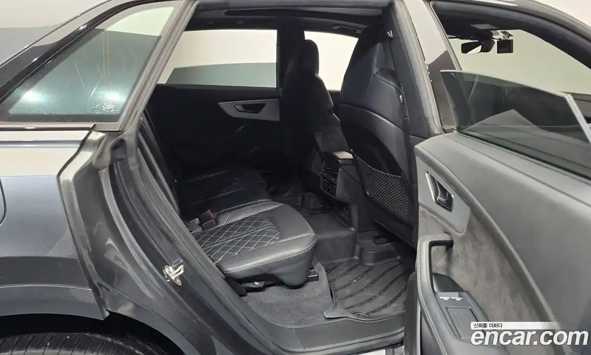 Audi Q8 2021 3.0 Автомат в Москве № 212397, фото 14