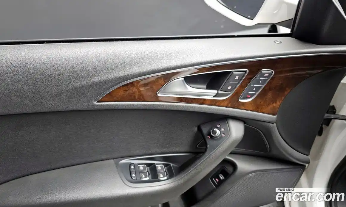 Audi A6 2015 3.0 Автомат в Москве № 212449, фото 18